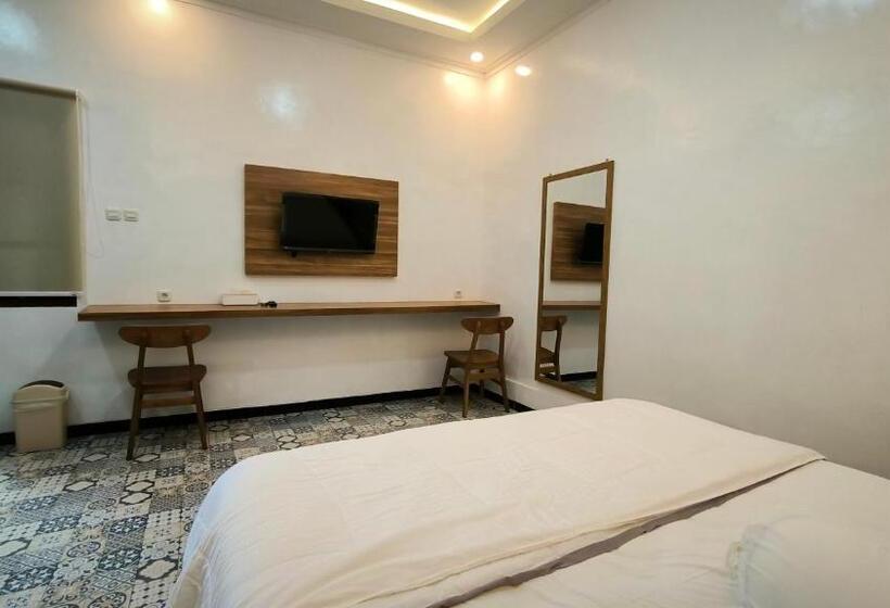 豪华房间, Sobo Joglo Jawi Guesthouse By Cocotel