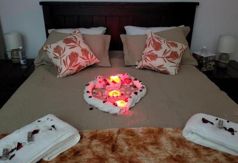带1个卧室的经典公寓, Orca Estate Guesthouse Self Catering Accommodation