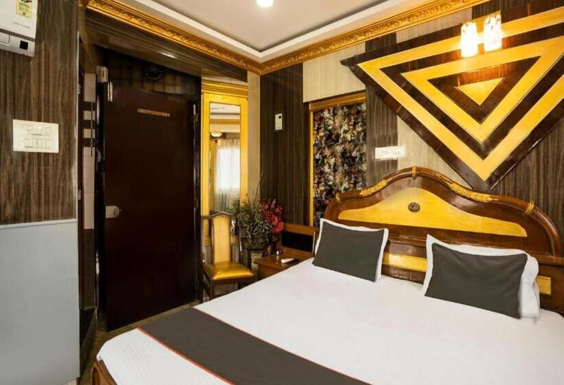 Номер Superior Кровать Кинг, Ya Inn & Suites