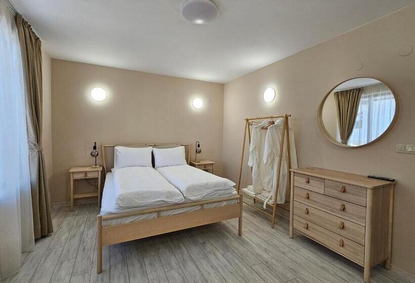 Номер Стандарт Трехместный, Villa Geronimo