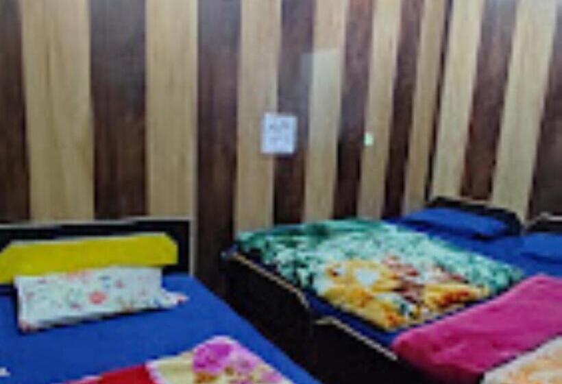 4인용 스탠다드 룸, Abhishek Hotel , Sonprayag