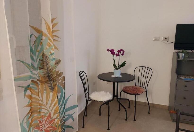اتاق استاندارد, Morghen 88 Vomero Rooms