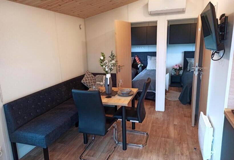 Дом 1 Спальня, Tinyhaushotel   Campingpark Nabburg
