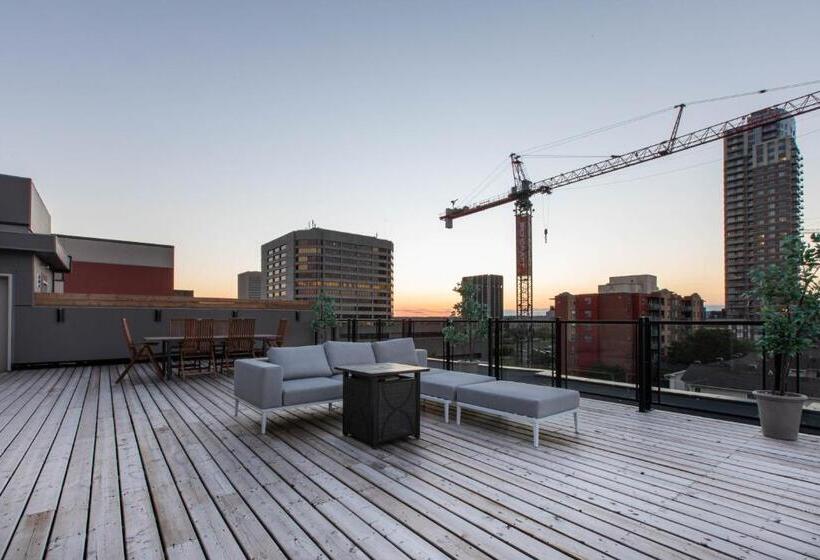 Апартаменты 2 Спальни, Westview Luxury Suites