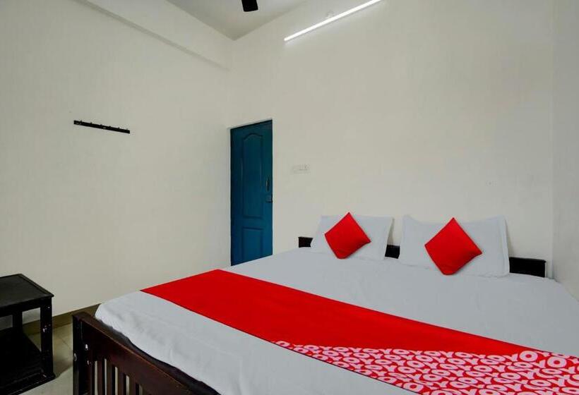Трехместный Номер Классика, Oyo Jk Homes