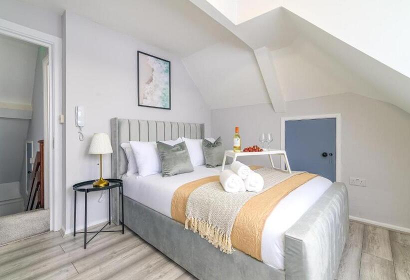 Семейный Номер Deluxe, 12 Elmwood