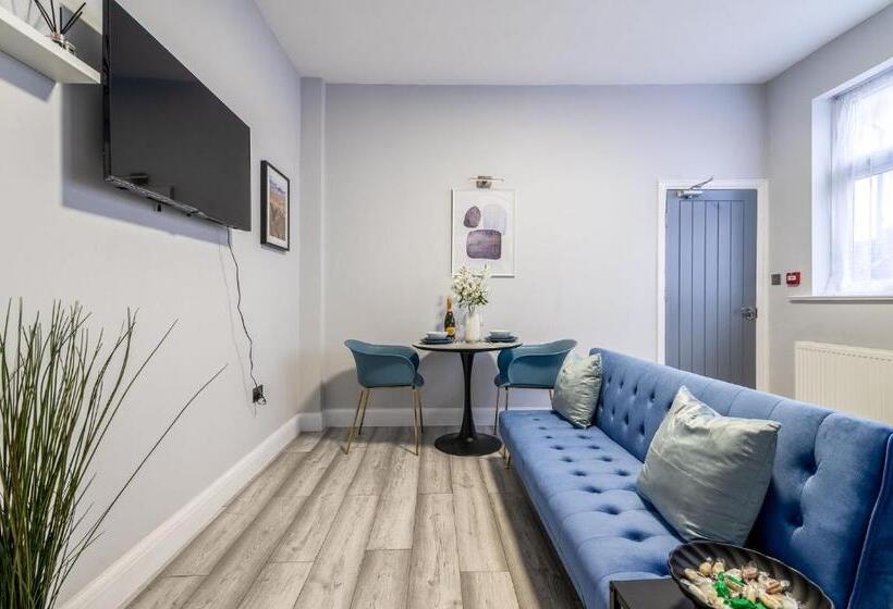 Студио Стандарт Кровать Кинг, 12 Elmwood