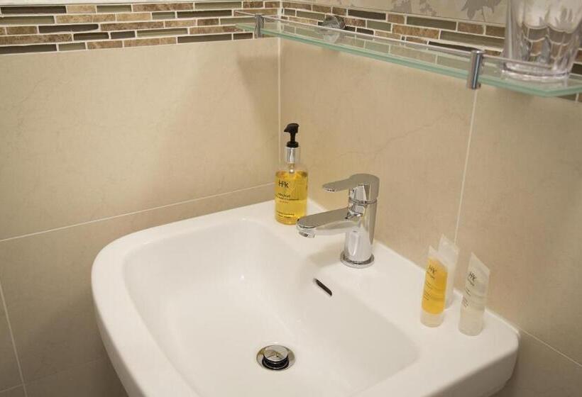Номер Стандарт, Bramwood Guest House