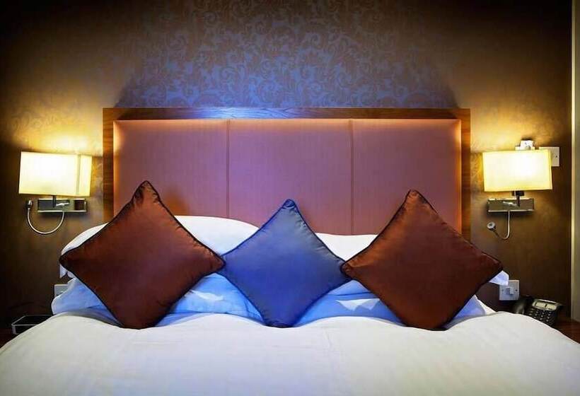 Family Suite, 315 Bar & Restaurant