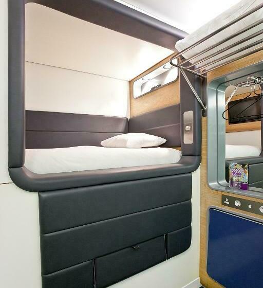 标准单人间, Yotelair London Gatwick Airport