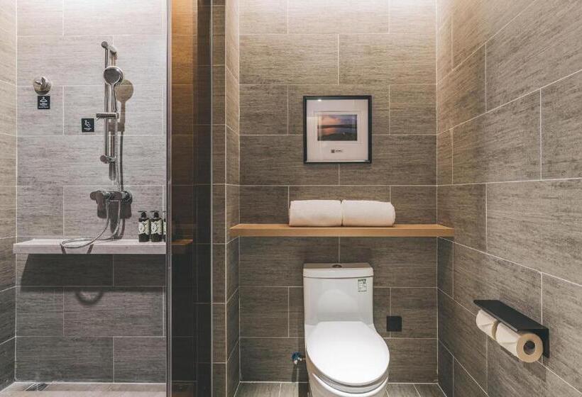 Номер Superior, Atour Hotel Zhanjiang Renmin Avenue Dingsheng Plaza