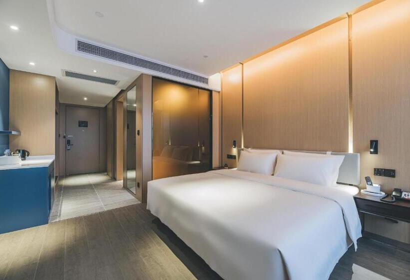 Номер Superior, Atour Hotel Zhanjiang Renmin Avenue Dingsheng Plaza