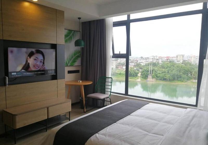 Номер Стандартный с Видом, Thank Inn Chain Hotel Yongzhou Dao County Binhe Road