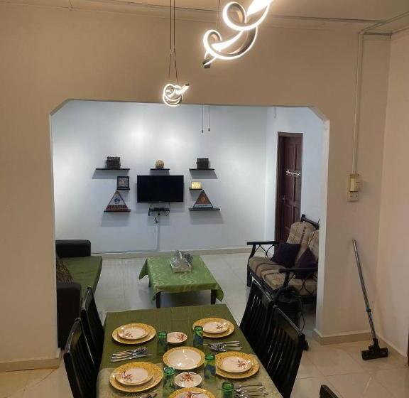 Дом 4 Спальни, 4r4b With Pool   D Klate Artstay   Inap Seni Klate
