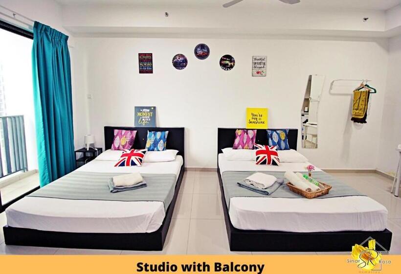 إستديو قياسى مزود بشرفة, Sinar Rasa Homestay At I Soho, I City