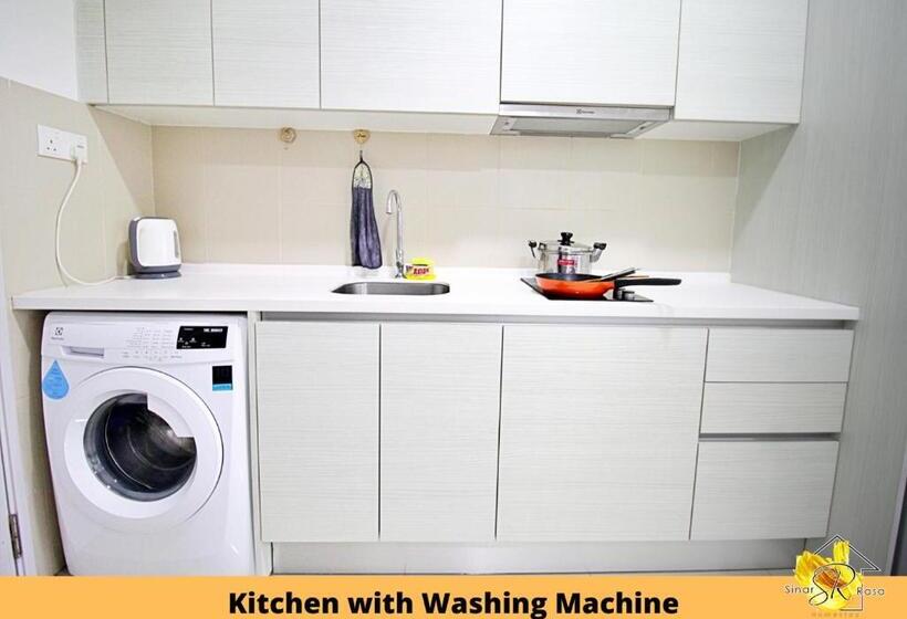 Апартаменты 2 Спальни, Sinar Rasa Homestay At I Soho, I City