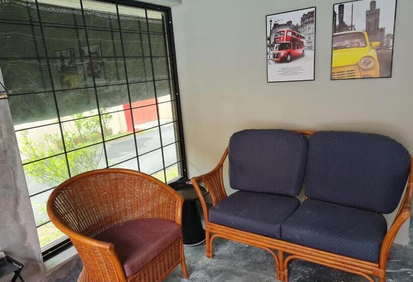 Номер Deluxe, Lot 85 Seremban Town New Cozy Homestay Lobak