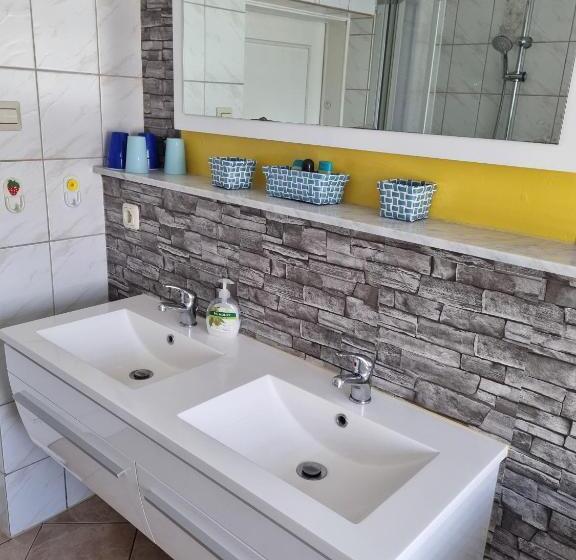 Дом 1 Спальня, Pension Wiesenperle