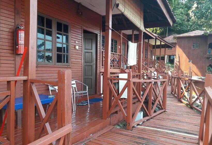 اتاق استاندارد با چشم‌انداز دریا, Senja Bay Resort
