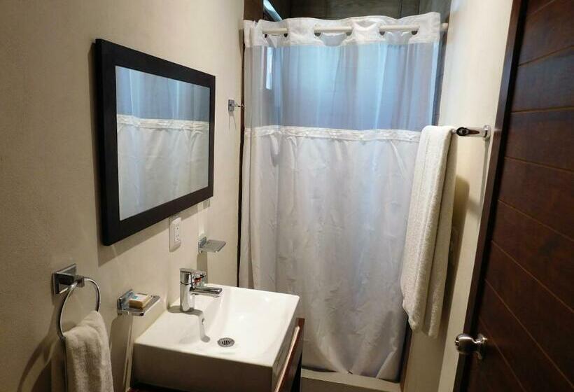 Quarto Deluxe, Aquastar Hotel & Apartments