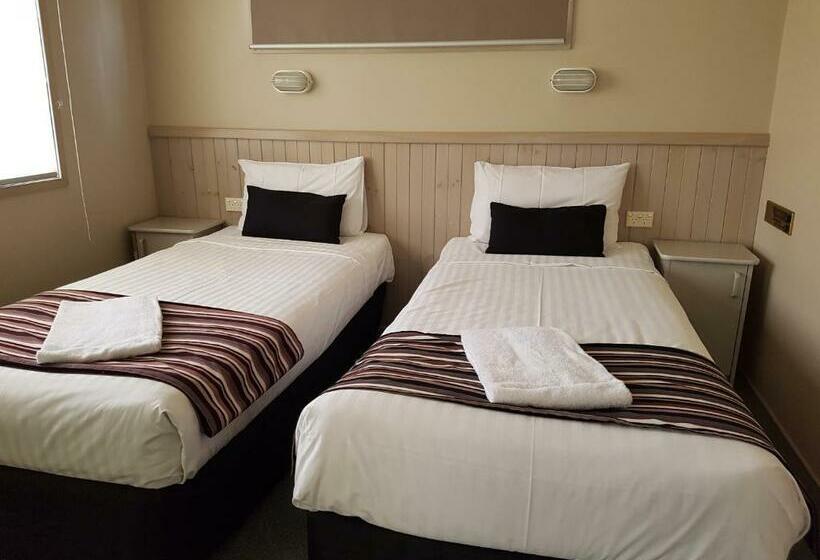 2침실 빌라 (자쿠지 구비), Canberra Carotel Motel
