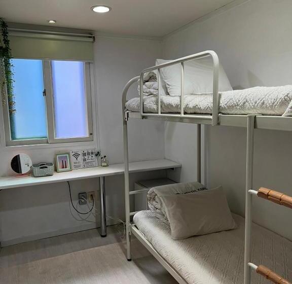 스탠다드 룸, Hostel Korea Original