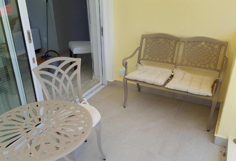 آپارتمان لوکس 1 خوابه, Constantia Cottages