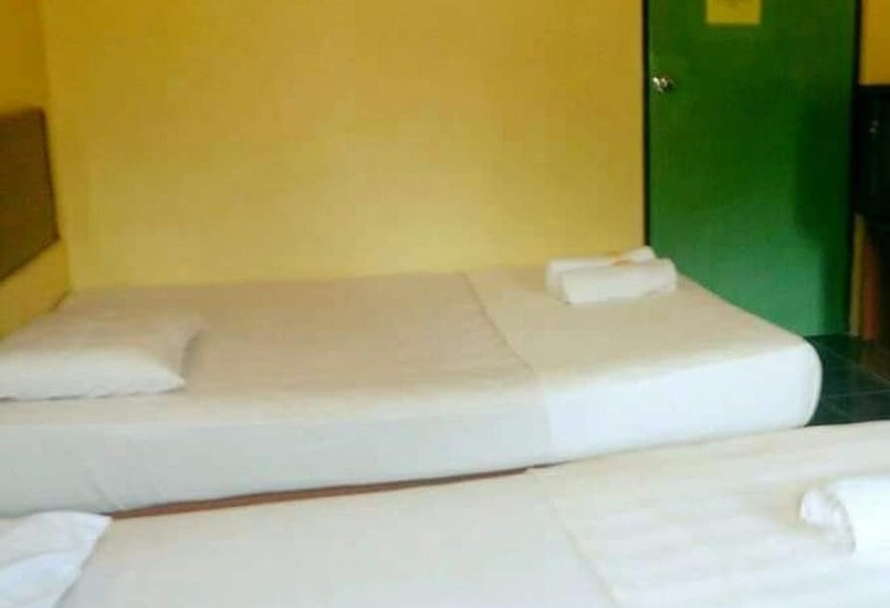 Quarto Familiar Banheiro Compartilhado, De Chempedak 1
