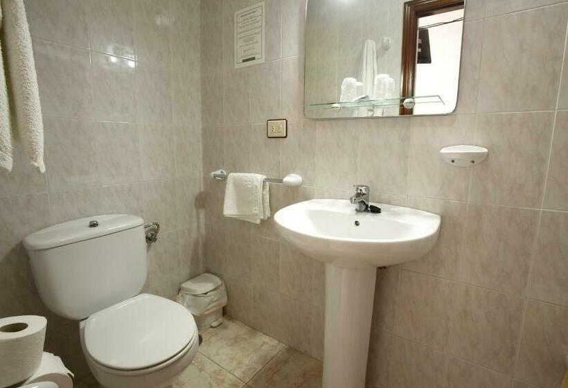 Одноместный Номер с Террасой, Hostal San Roque