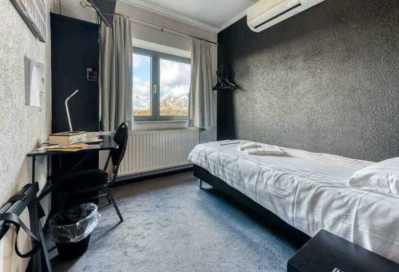 Номер Стандарт Индивидуальный, Hôtel De La Gare