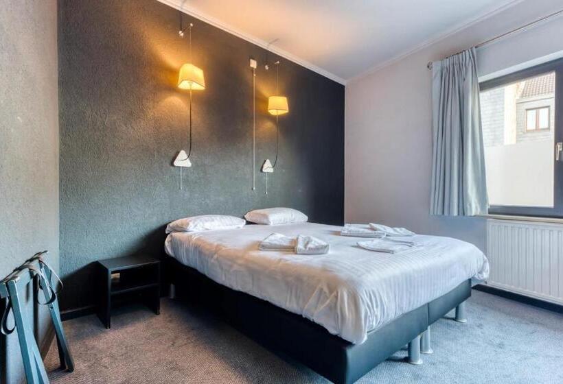 Трехместный Номер Классика, Hôtel De La Gare