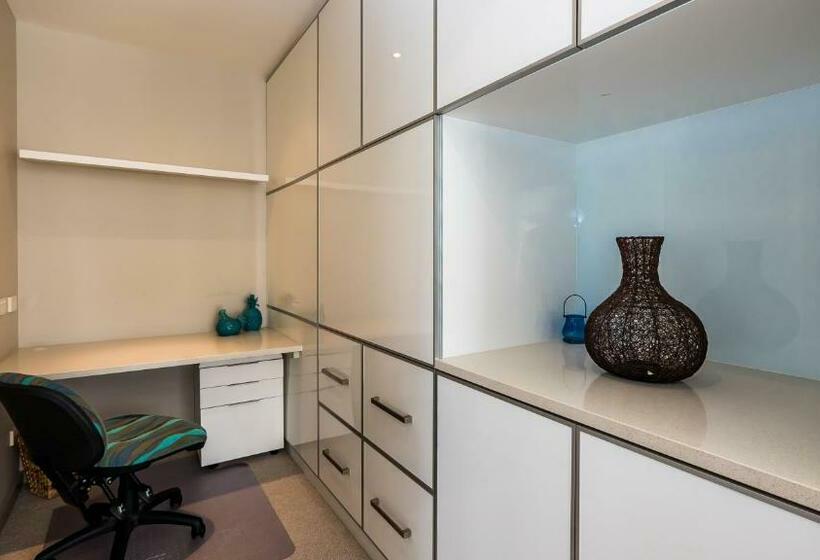 带3个卧室的公寓, White Shells Luxury Apartments