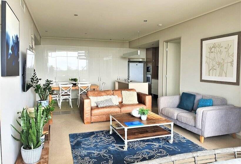 带1个卧室的顶楼公寓, White Shells Luxury Apartments