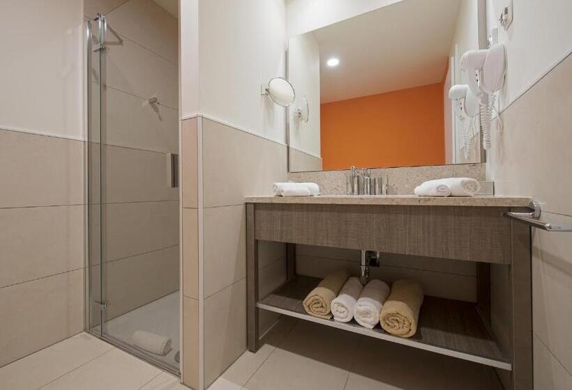 اتاق استاندارد با بالکن, Crvena Luka Resort