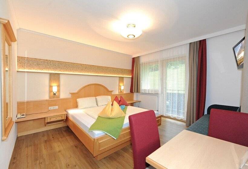 标准三人间, Ski In Ski Out Hotel Unterellmau