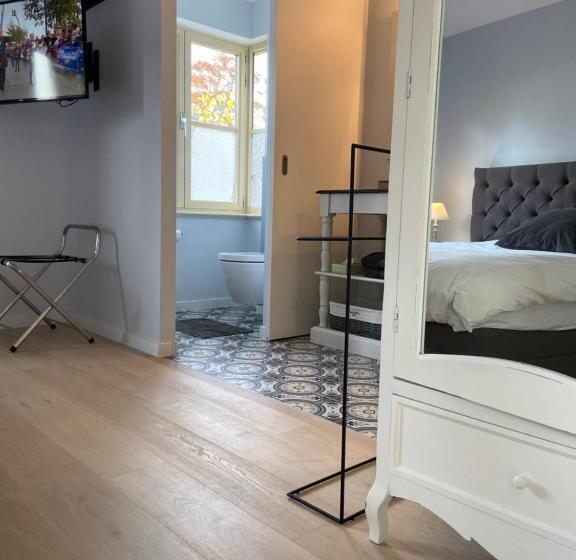 Deluxe Suite King Bed, B&b Aline Florentine