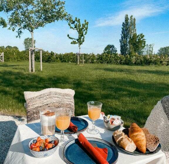 Семейный Полулюкс, Hoeve La Cascina