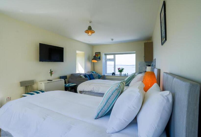 Студия Стандарт Вид на Море, The Gaslight Inn Holiday Apartments & Licenced Restaurant Rossnowlagh