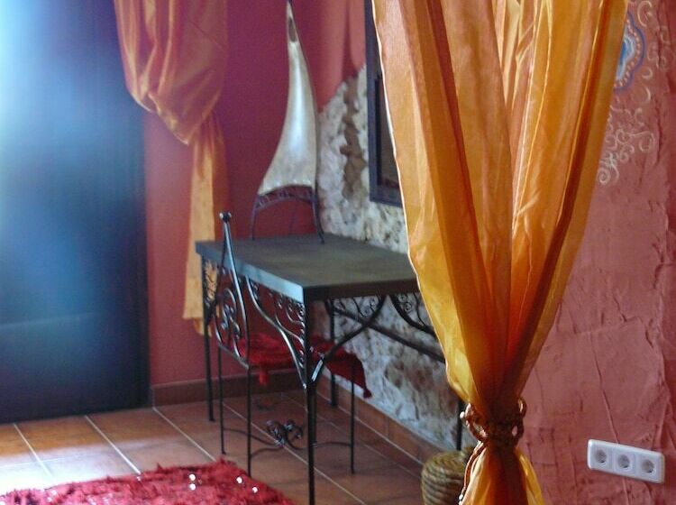 Номер Стандарт Вид на Горы, Peralta   Adults Only