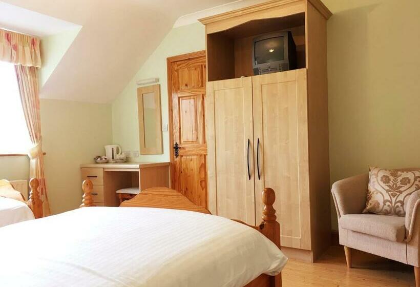 패밀리 룸, Michaeleen's Manor B&b