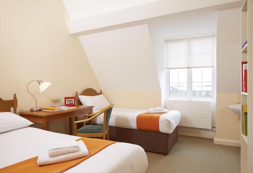 스탠다드 룸 공동 욕실, Maynooth Campus Accommodation