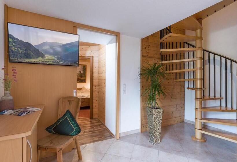 침실 3개 아파트, Aparthotel Gallahaus