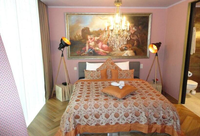 Полулюкс, Art Of Dreams Deluxe 4 Stars