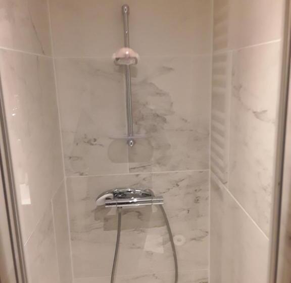 غرفة عائلية, Art Of Dreams Deluxe 4 Stars