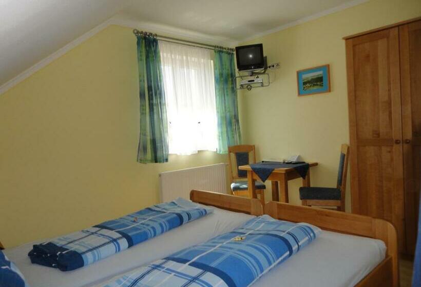 Номер Стандарт, Gästezimmer Rieder