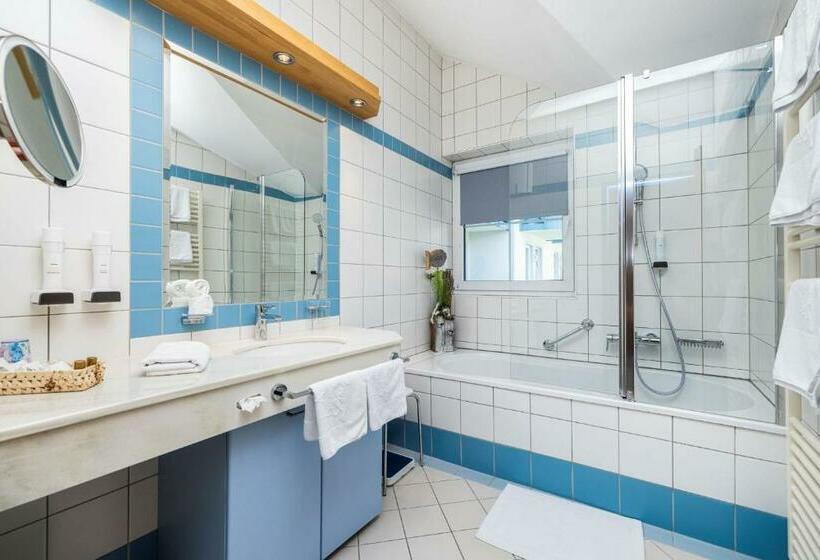 Номер Superior, Schlosshotel Lacknerhof