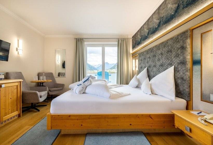 اتاق استاندارد, Schlosshotel Lacknerhof