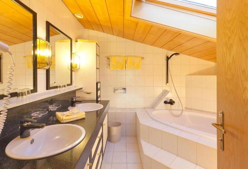 Апартаменты 2 Спальни, Sporthotel Bachmann