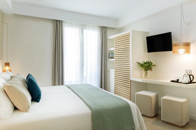 Suite, Ayoba Santorini