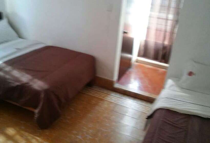 اتاق استاندارد سه نفره, Suites Ripoll Córdoba